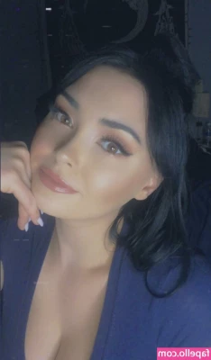 Michelleyroo - Tip 5555 tokens Get fully tattooed