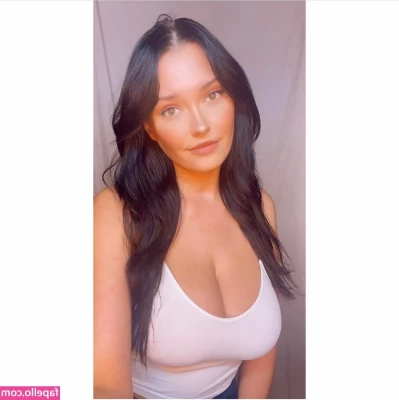 Michelleyroo - INQUIRE  VIP content will feature more of everything   A ONE TIME FEE
