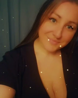 Caityy Cakesss [ caityy-cakesss ] - i m about  50 from my daily goal  so let s have some fun  clear this