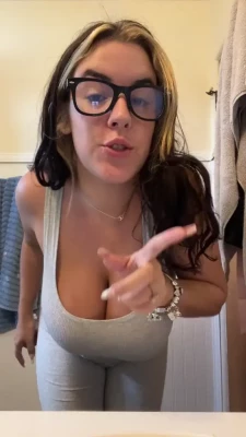 Madison Foster [ madison-foster ] - that s a delicious dick