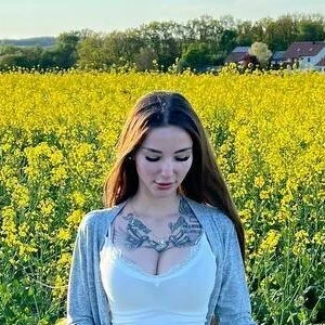 leyla.bones1