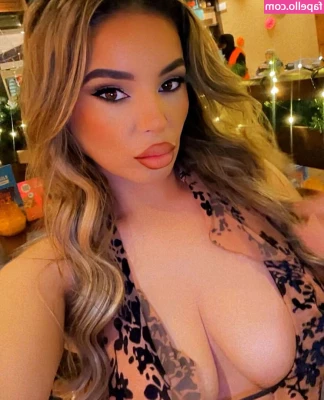 Zoe Leanne Cooper [ zoe-leanne-cooper ] - I woke up wanting to try you  my darling  come  I m waiting for you