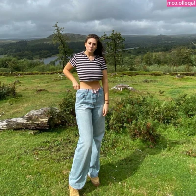 Soph Alice [ soph-alice ] - So apparently fenugreek oil makes boobs bigger I guess we ll see
