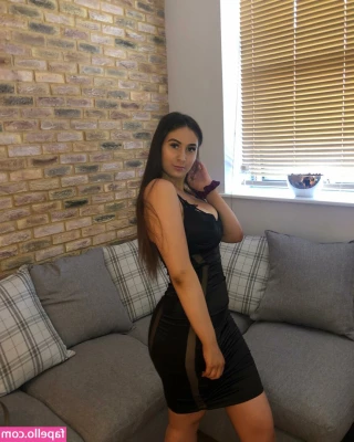 Soph Alice [ soph-alice ] - I like big buts and I can not lie