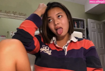 Kattjia - OF is going off and on -_- let's do a videocall and move this over to