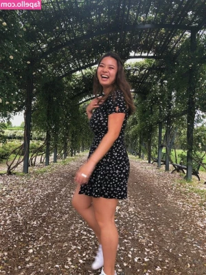 Kattjia - are u naughty and hot right now