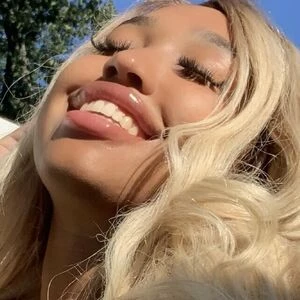 karlajames-3
