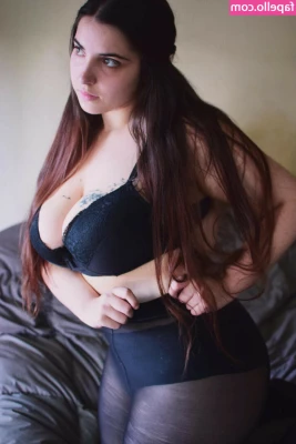 Paloma Piquet [ paloma-piquet ] - Thick thighs will demolish.... be warned!