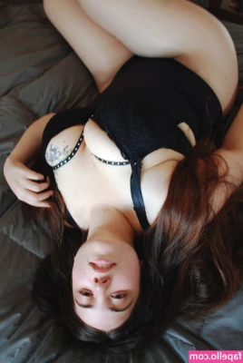 Paloma Piquet [ paloma-piquet ] - Come chat with me