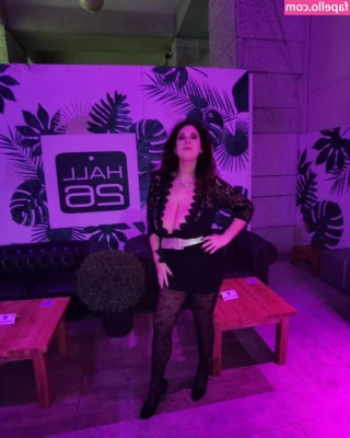 princygiuls - So after 2 and a half days I finally talked Mr into going into the