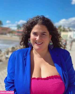 Caliope - Let’s start our Tuesday’s with some ass and titties!