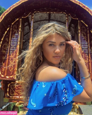 Claudia Valler [ claudia-valler ] - Who wants content then