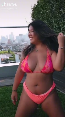  [ tiffany-shu ] - What are you waiting to fill me with cock? 🍆🍑😋