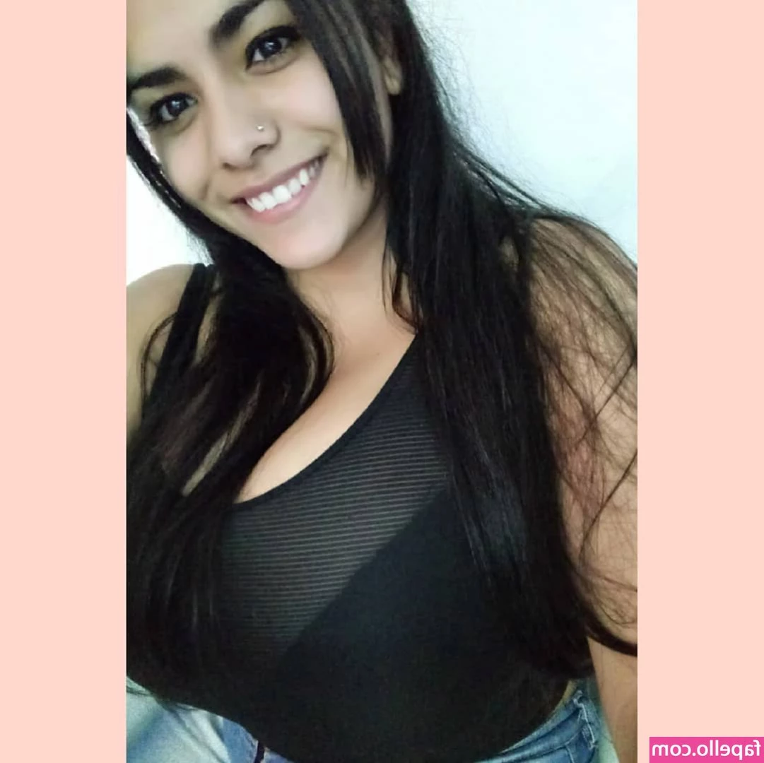 Marlii Rodriguez [ marlii-rodriguez ] - I don t do hook ups