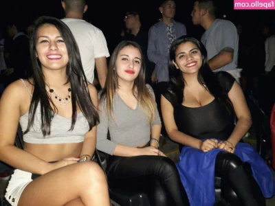 Marlii Rodriguez [ marlii-rodriguez ] - Halp  I m bored  What are you guys doing to keep yourselves busy