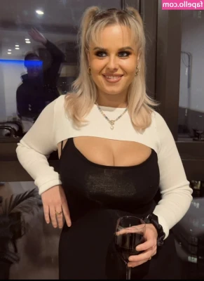 Jasmine Ramage [ jasmine-ramage ] - My squirting turned off the recording 😭😂😂😂