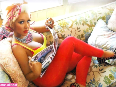 Christina Aguilera [ christina-aguilera ] - hey, my eyes are up here 🙄