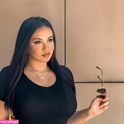 Emina Jahi [ emina-jahi ] - Are you a boob  ass or my type of guy