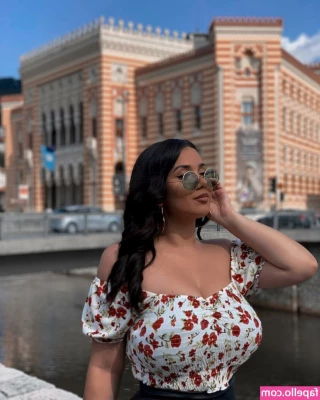 Emina Jahi [ emina-jahi ] - Good morning boys! 💋