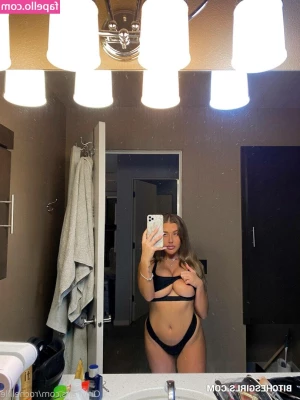 Rachel Asplund [ rachel-asplund ] - Question If I did Saturday Night - Lives would you join me