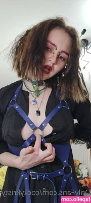 Cockykristy - shower stream!! in one hour on @vodkamilk