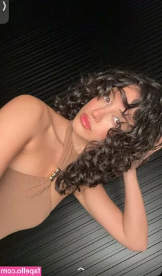Melody Oz [ melody-oz ] - PT-EN-ES  NSFW TOPLESS LEWD Ola amores tudo bem  Passando pra avisar