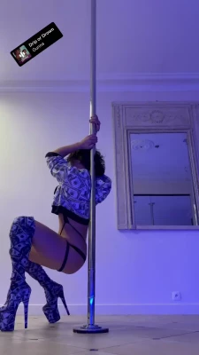 Doris Rnold [ doris-rnold ] - Perfect place to put your Cock! 💦💦💦