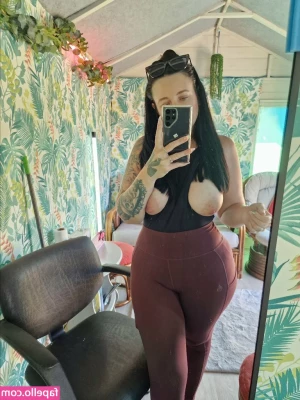 Tamara_inked [ tamara-inked-1 ] - Having a little fun