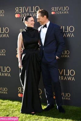 Hayley Atwell [ hayley-atwell ] - Hola soy nuevo y busco muchas amistades