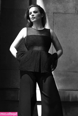 Hayley Atwell [ hayley-atwell ] - Titty Tuesday from Cancun.