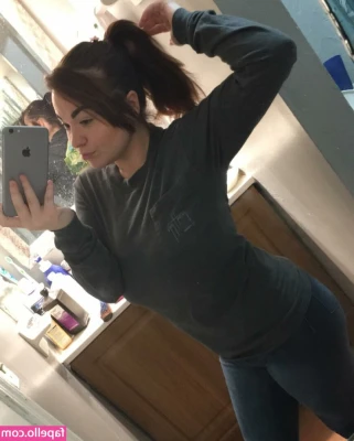 southern_princess850 [ southern-princess850 ] - I'm so sweaty after my workout! That means you get so much goddess