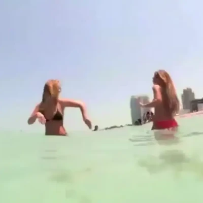 Laureen Pisciotta [ laureen-pisciotta ] - Tu aimerais avoir une cam rien que pour toi