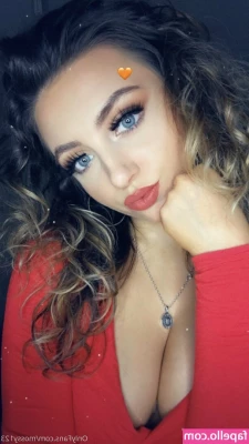 Molly_os1 [ molly-os1 ] - Just waiting for you