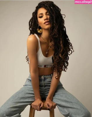 Vick Hope [ vick-hope ] - New content coming soon  Who s missed me