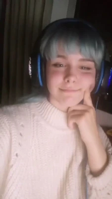 peachysindy - can i do this on your face