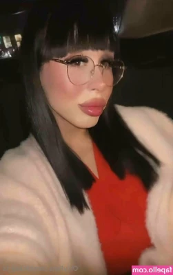 dicksy_ts [ dicksy-ts ] - down to play with me today daddy? 😍