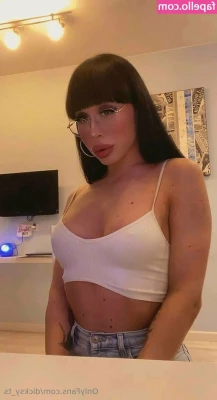 dicksy_ts [ dicksy-ts ] - Finally had some nice WARM   sunny days  and swipe to see why I m
