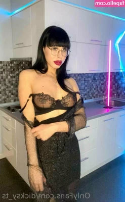 dicksy_ts [ dicksy-ts ] - ✌🏻🧡😈👻from the relaxing