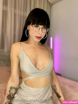 dicksy_ts [ dicksy-ts ] - Just a quick cumshot for you sexy men  amp  women