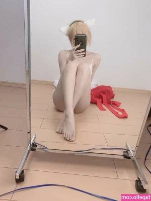 Otogi Shikimi [ otogi-shikimi ] - Hey Pervs! I have been feeling a little sick and yucky, tired the