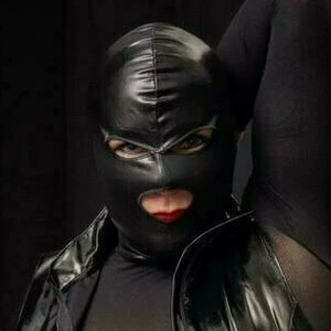 kinkyladymask
