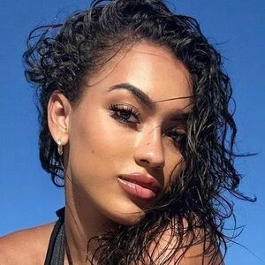 isa-pereira