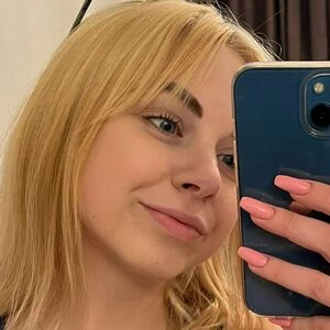 sexybellyy