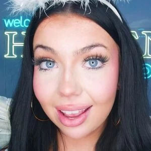 Ava Osbourne