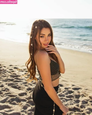 Shaela Mc Gilton [ shaela-mc-gilton ] - College boyfriend fucks me when I was in highschool literally right
