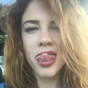 Courtney Hope