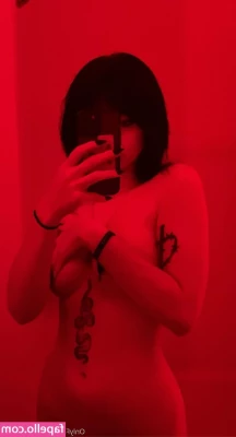 BvnnyBeth - captions are hard on mondays  gt _ lt  but i bet something else is
