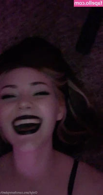 BvnnyBeth - My vacuum hanging journey may begin  https onlyfans com 1354970398