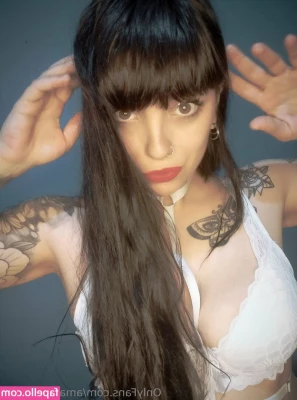 amandapsycho - It's #lucymuseminutenews and #2020nudeyear76