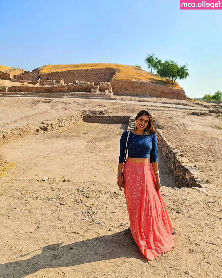 tanupriya - This mf heavy